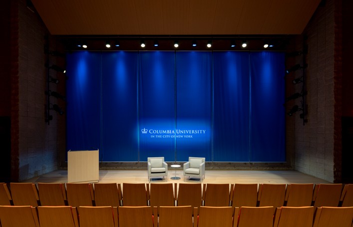 Auditorium: Armchair Interview Setup (Max. 5) Auditorium
